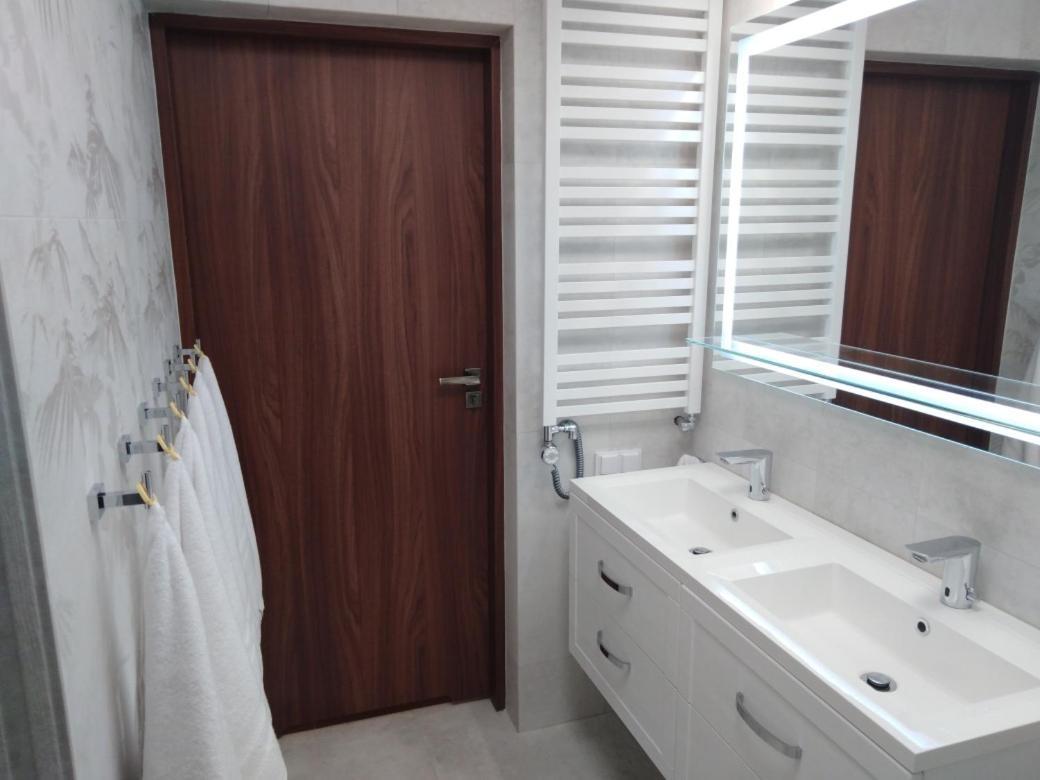 Brwinow Apartament Zielony Przyladek מראה חיצוני תמונה